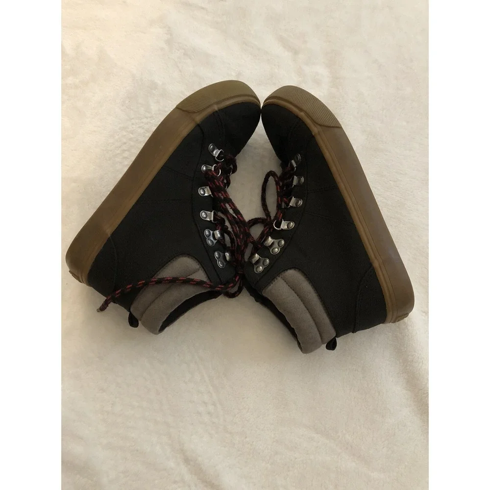 Old Navy Boys High Top Sneakers Size 4‎ Hiker Hybri Black Jack Boots Black Shoes